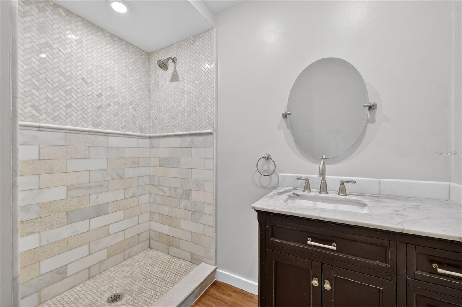 WHITES REP - Residential