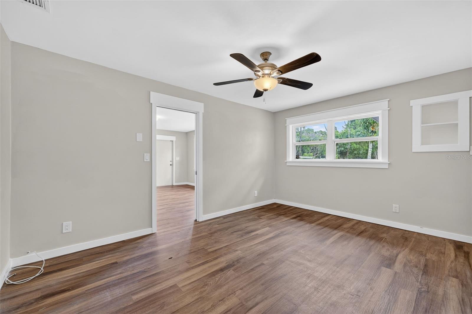 WHITES REP - Residential