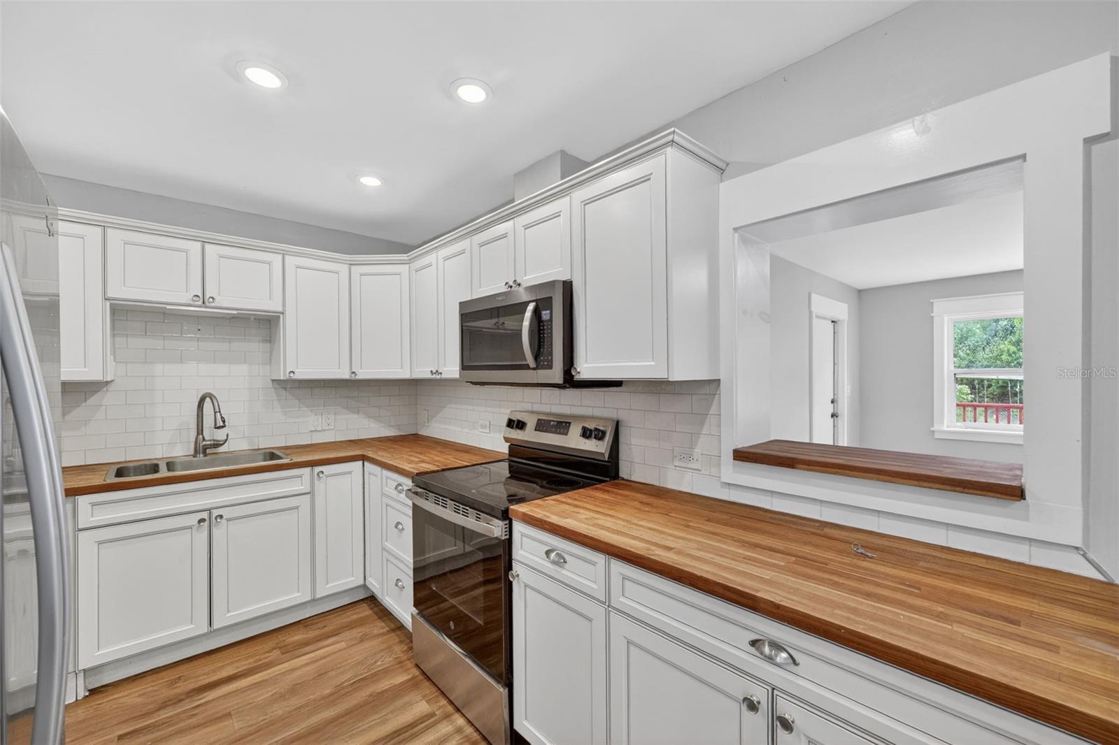 WHITES REP - Residential