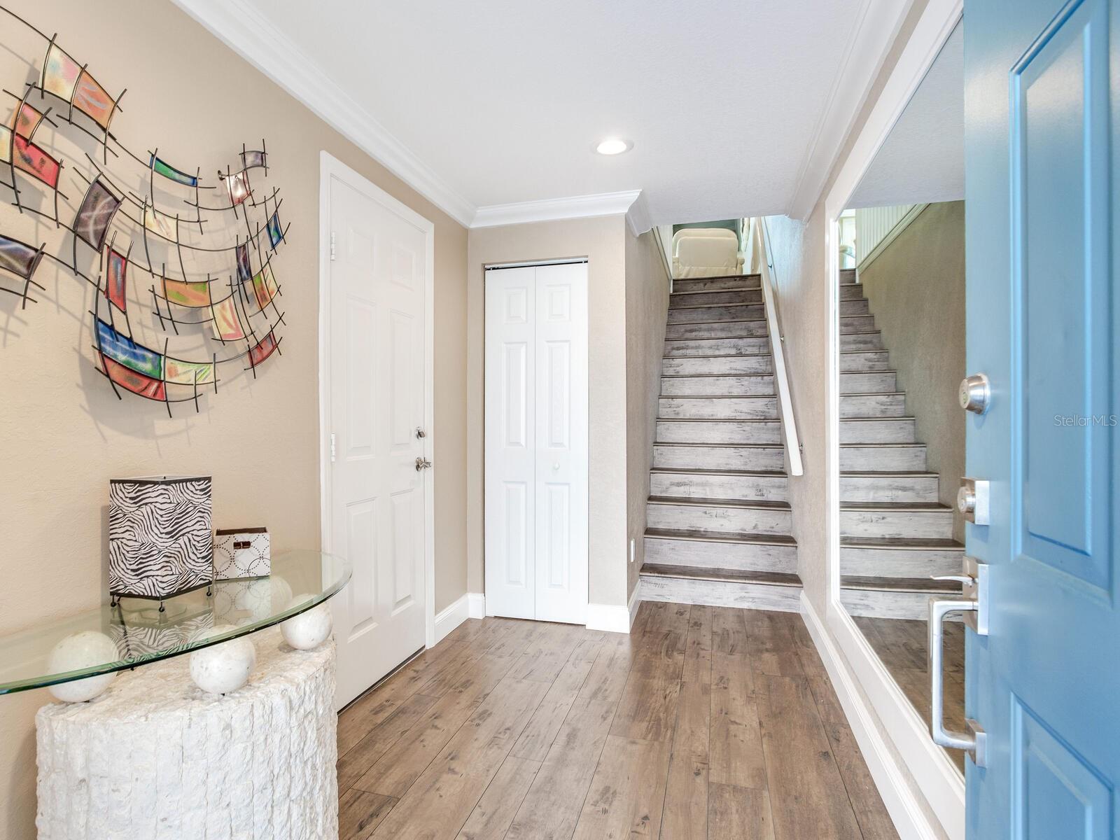 TIERRA SHORES TWNHMS - Residential