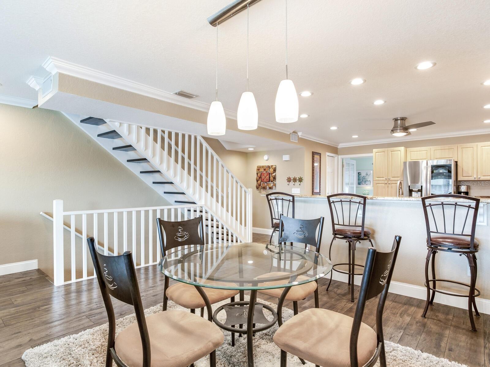 TIERRA SHORES TWNHMS - Residential