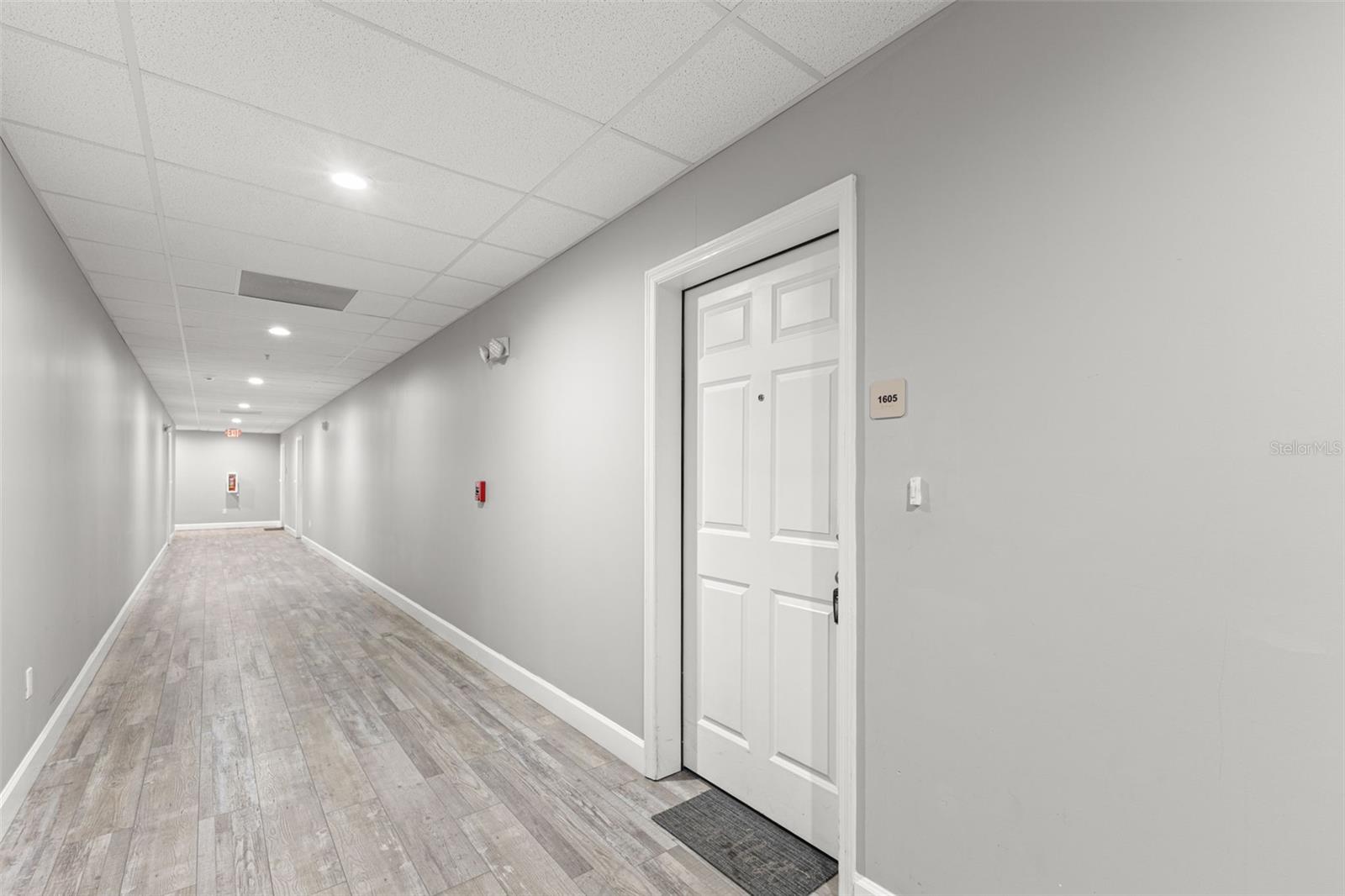 13101 GULF BOULEVARD 1605