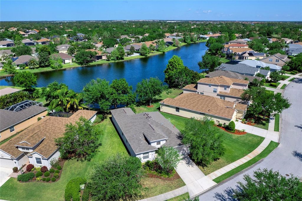 Photo of 14230 Cattle Egret Place, Lakewood Ranch, FL 34202 (MLS # A4649736)