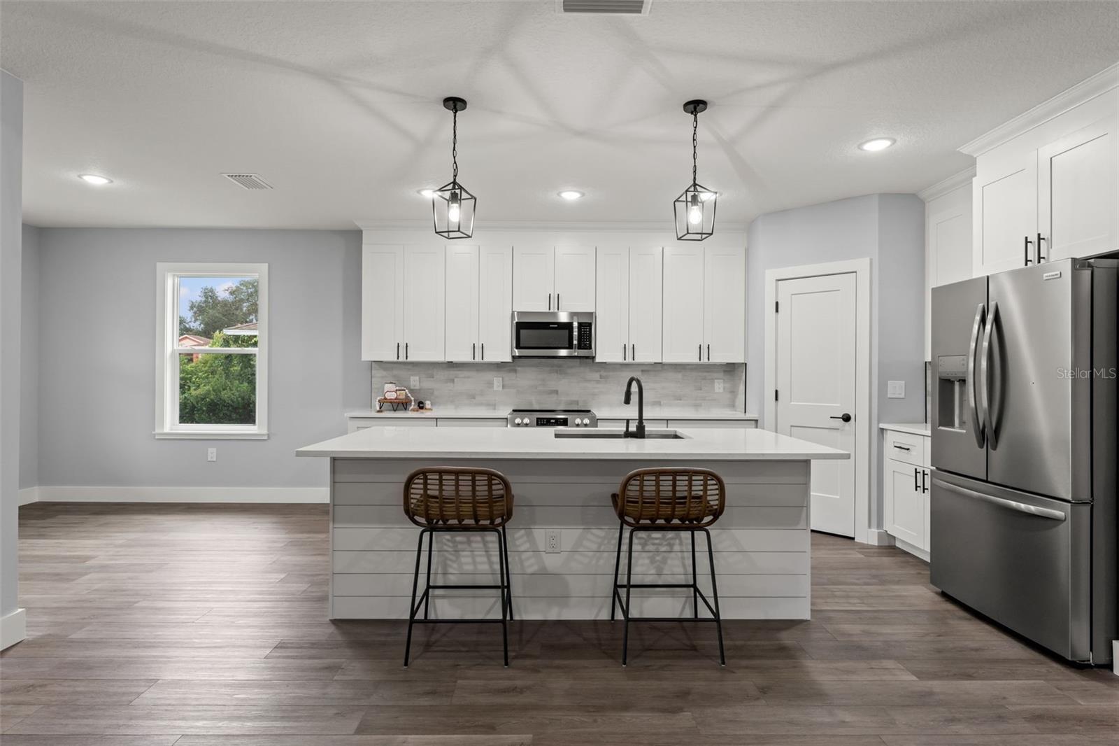 5406 BOXTREE COURT