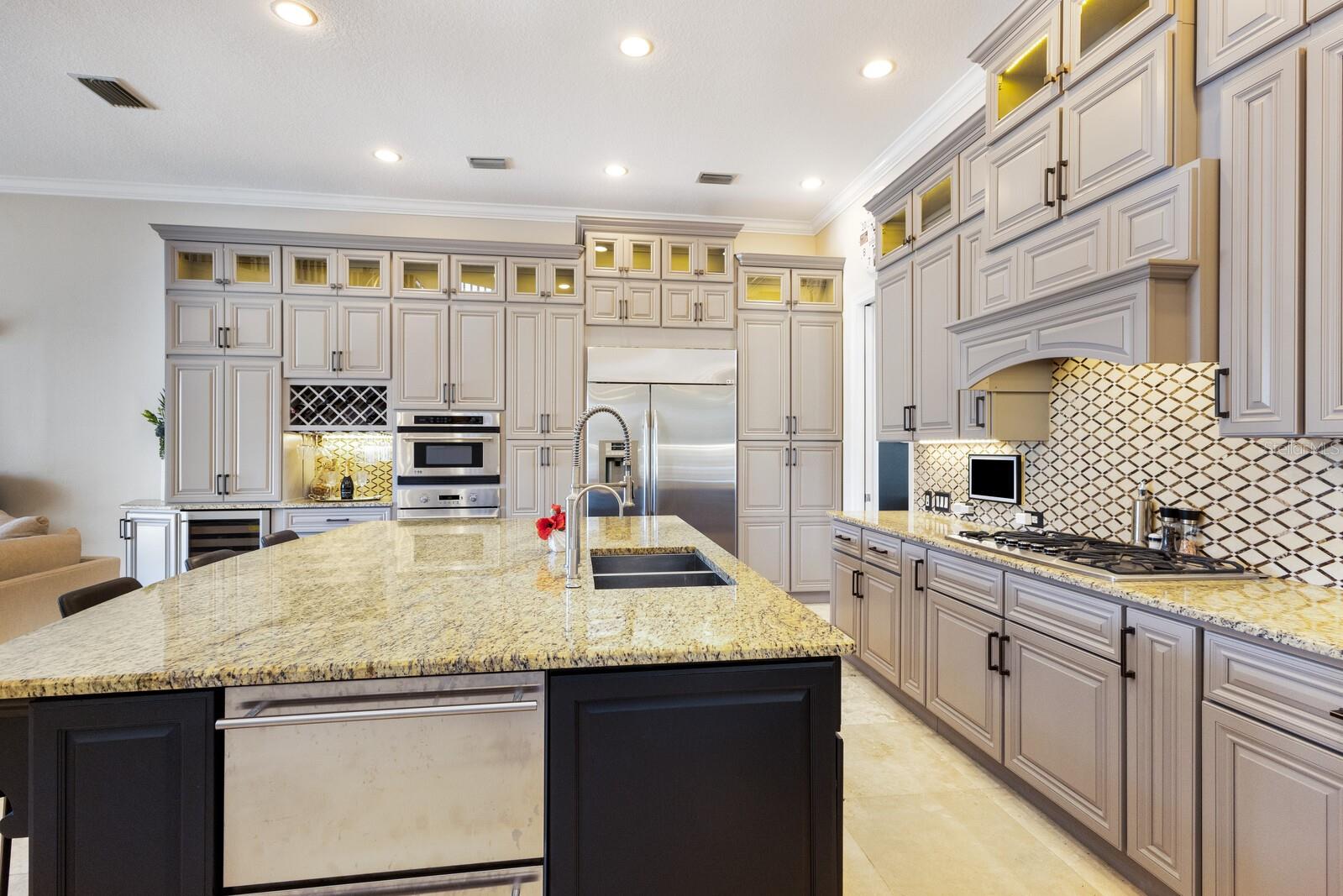 HARBOUR WALK AT THE INLETS - Residential