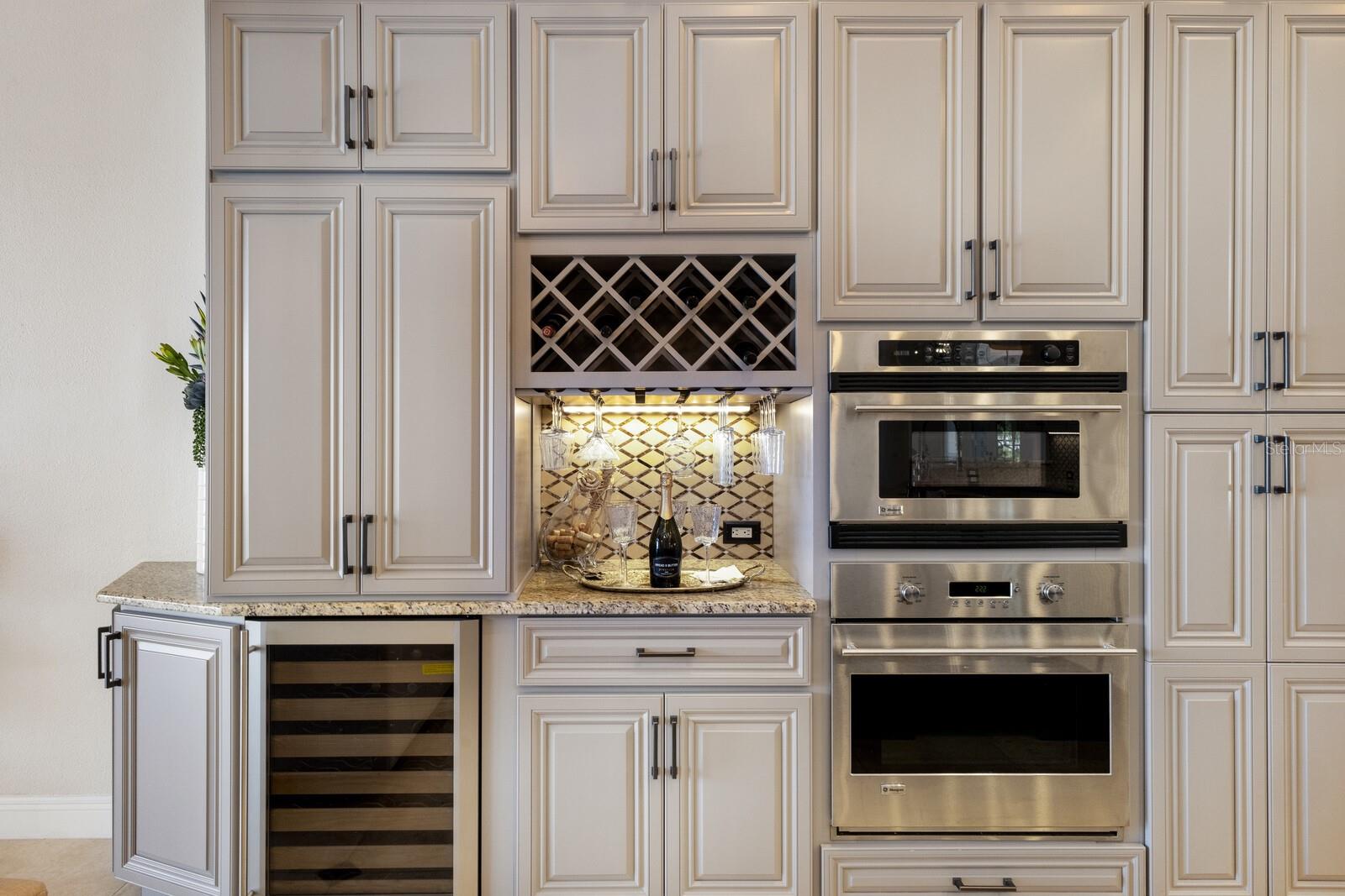 HARBOUR WALK AT THE INLETS - Residential