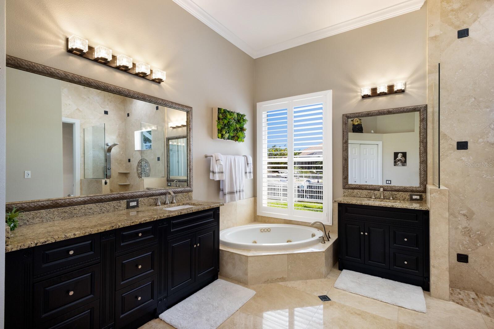 HARBOUR WALK AT THE INLETS - Residential