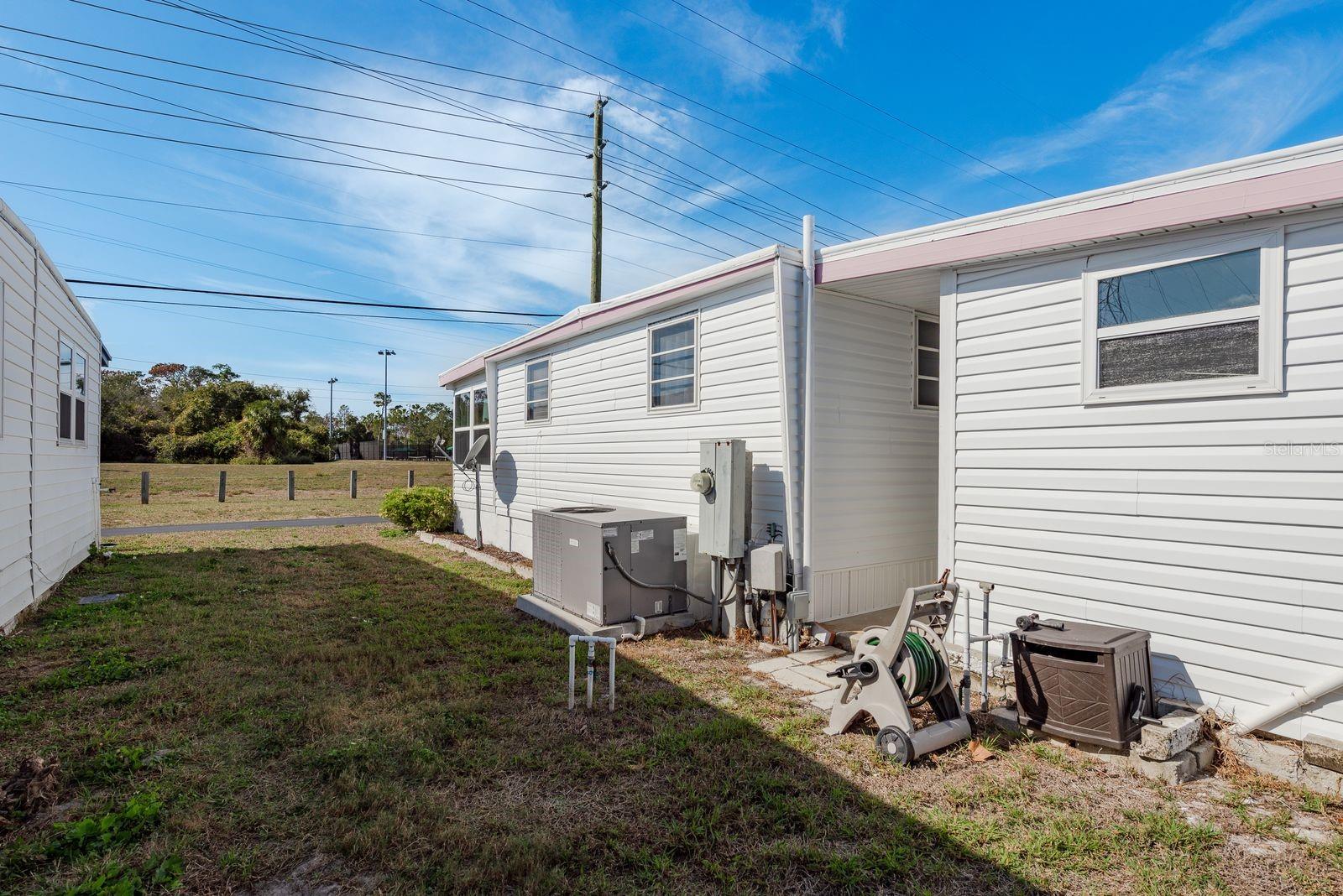 SOUTH GATE MOBILE HOME PARK UNREC - Residential