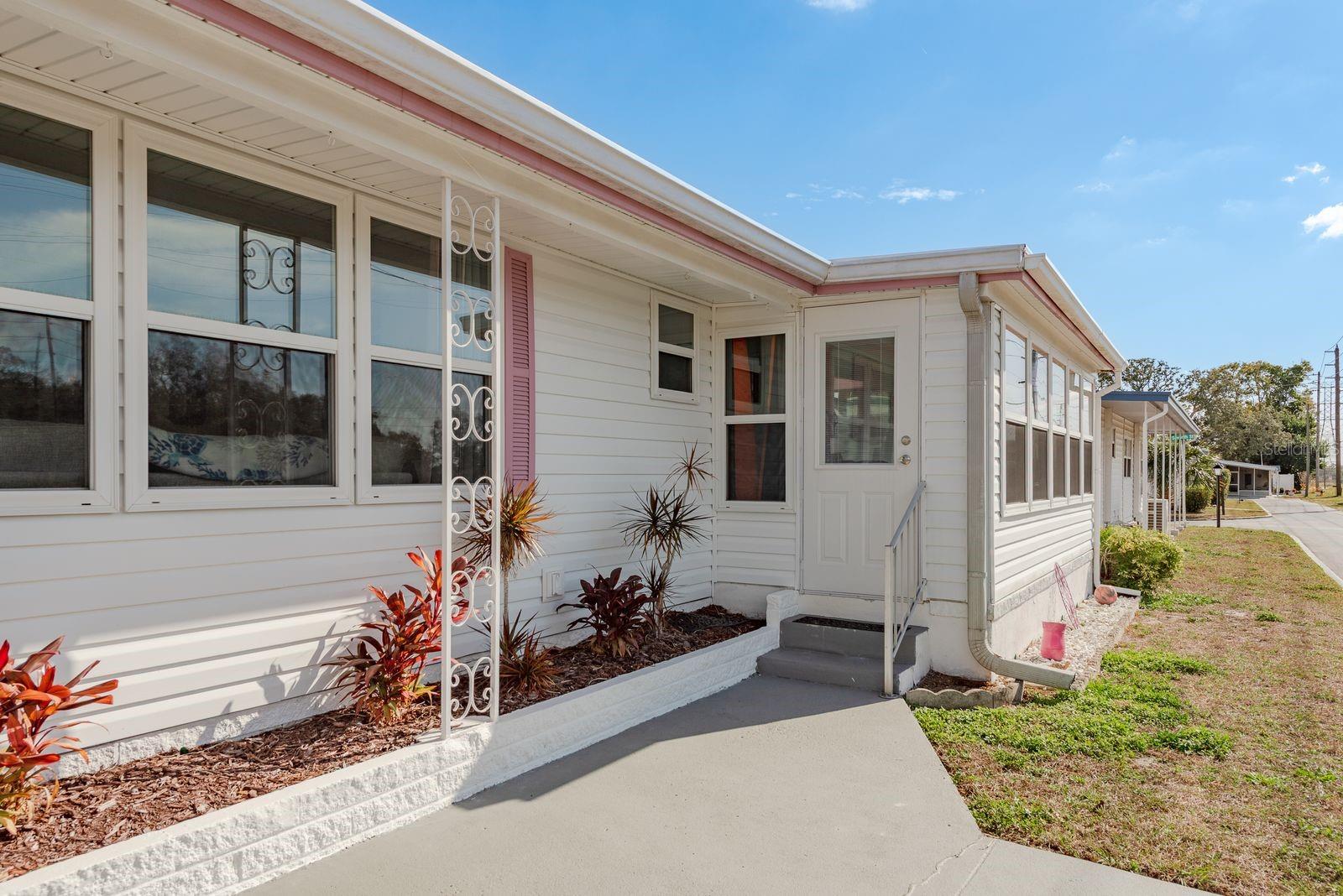 SOUTH GATE MOBILE HOME PARK UNREC - Residential