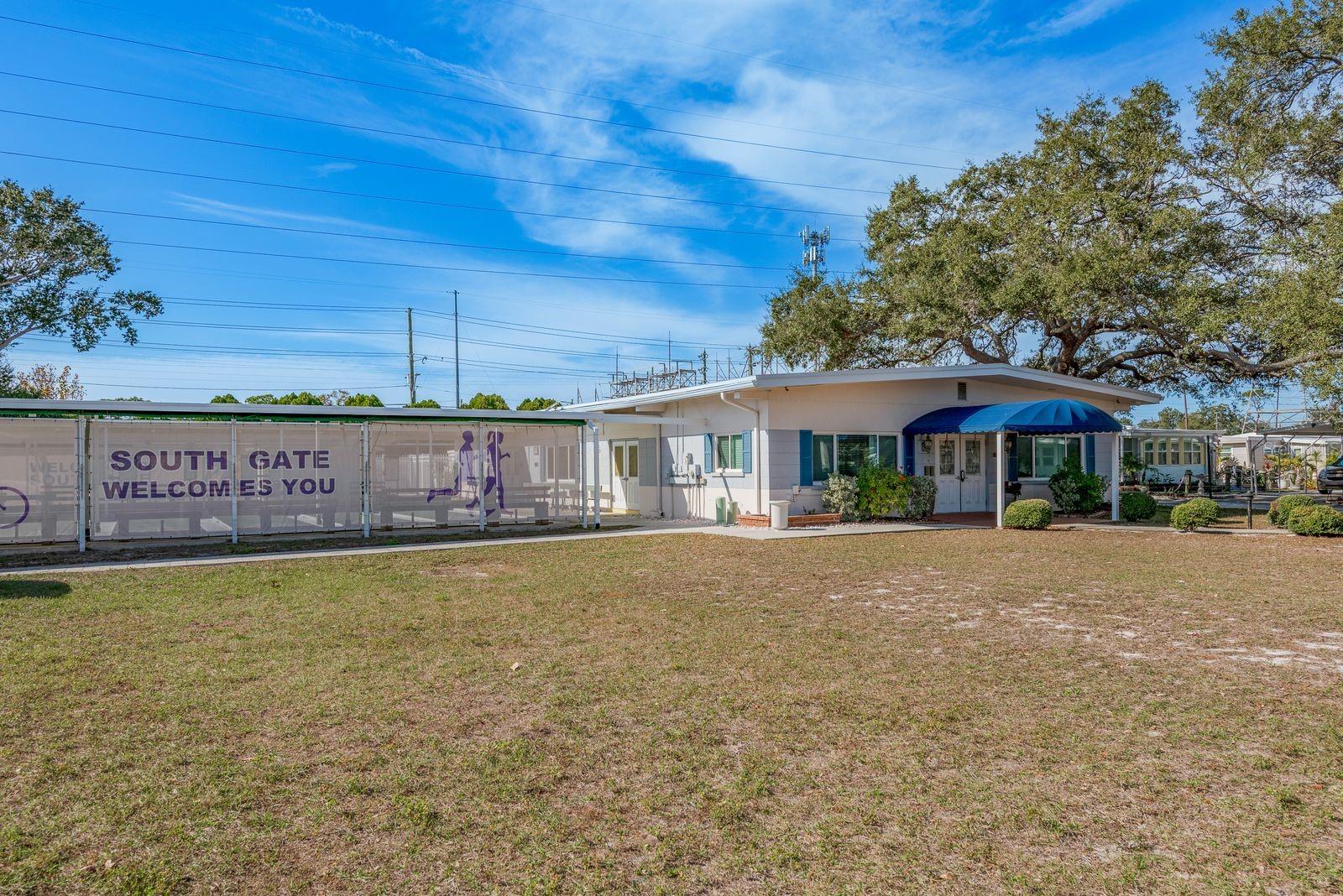 SOUTH GATE MOBILE HOME PARK UNREC - Residential