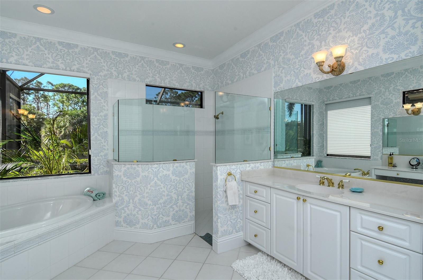 SILVER OAK - Residential