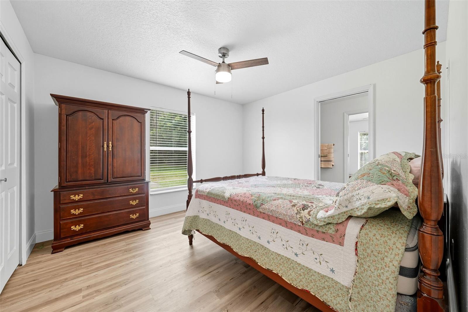 SUNSET GROVES UNIT 02 - Residential