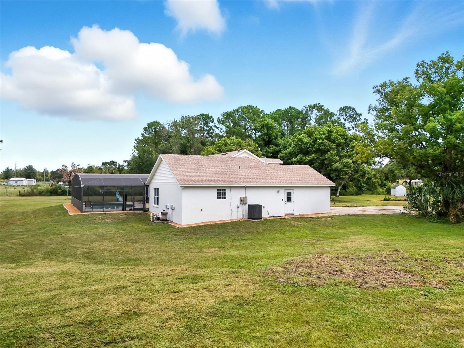 SUNSET GROVES UNIT 02 - Residential