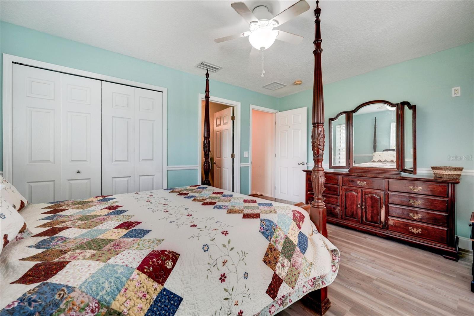 SUNSET GROVES UNIT 02 - Residential