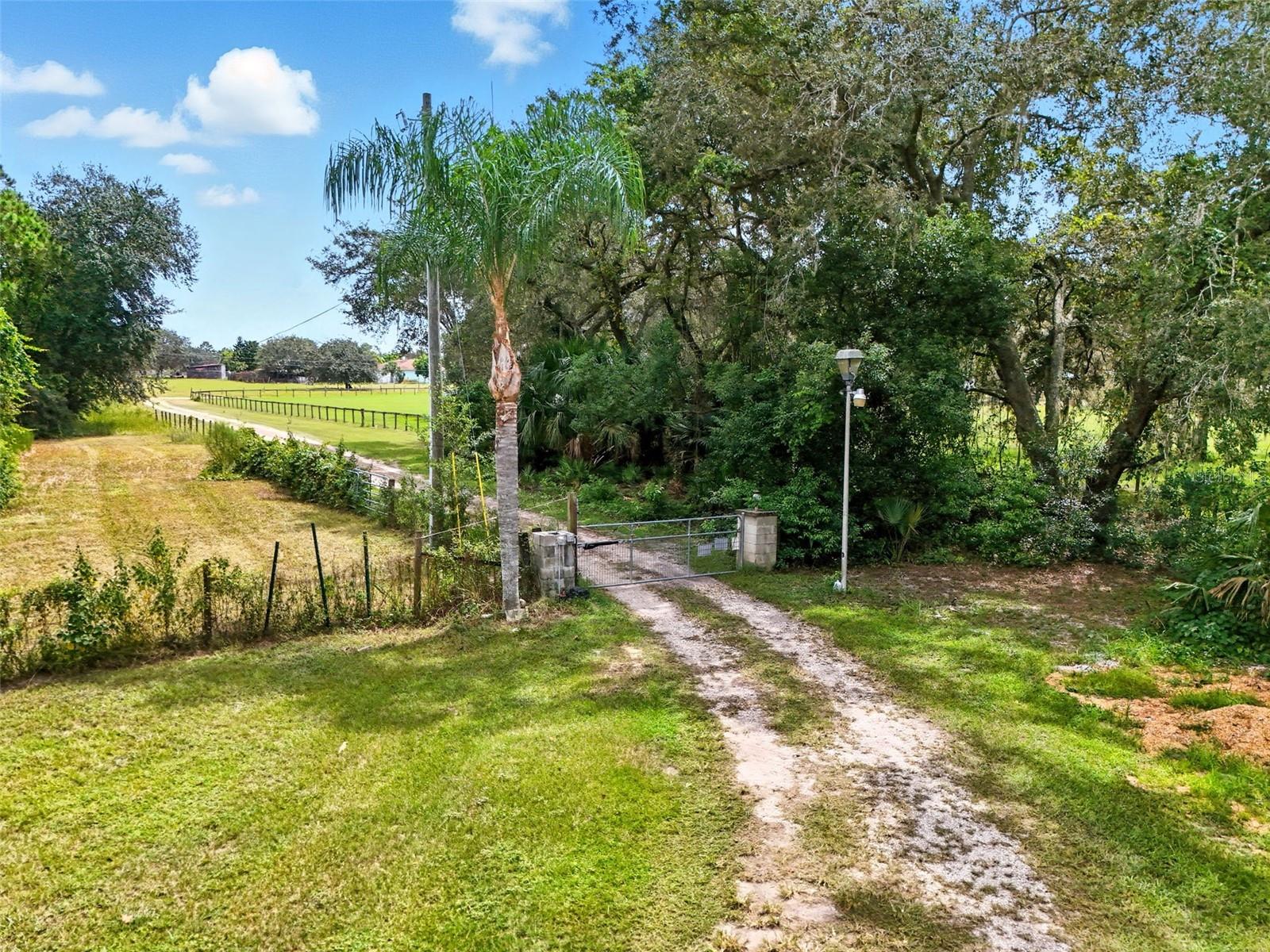 SUNSET GROVES UNIT 02 - Residential