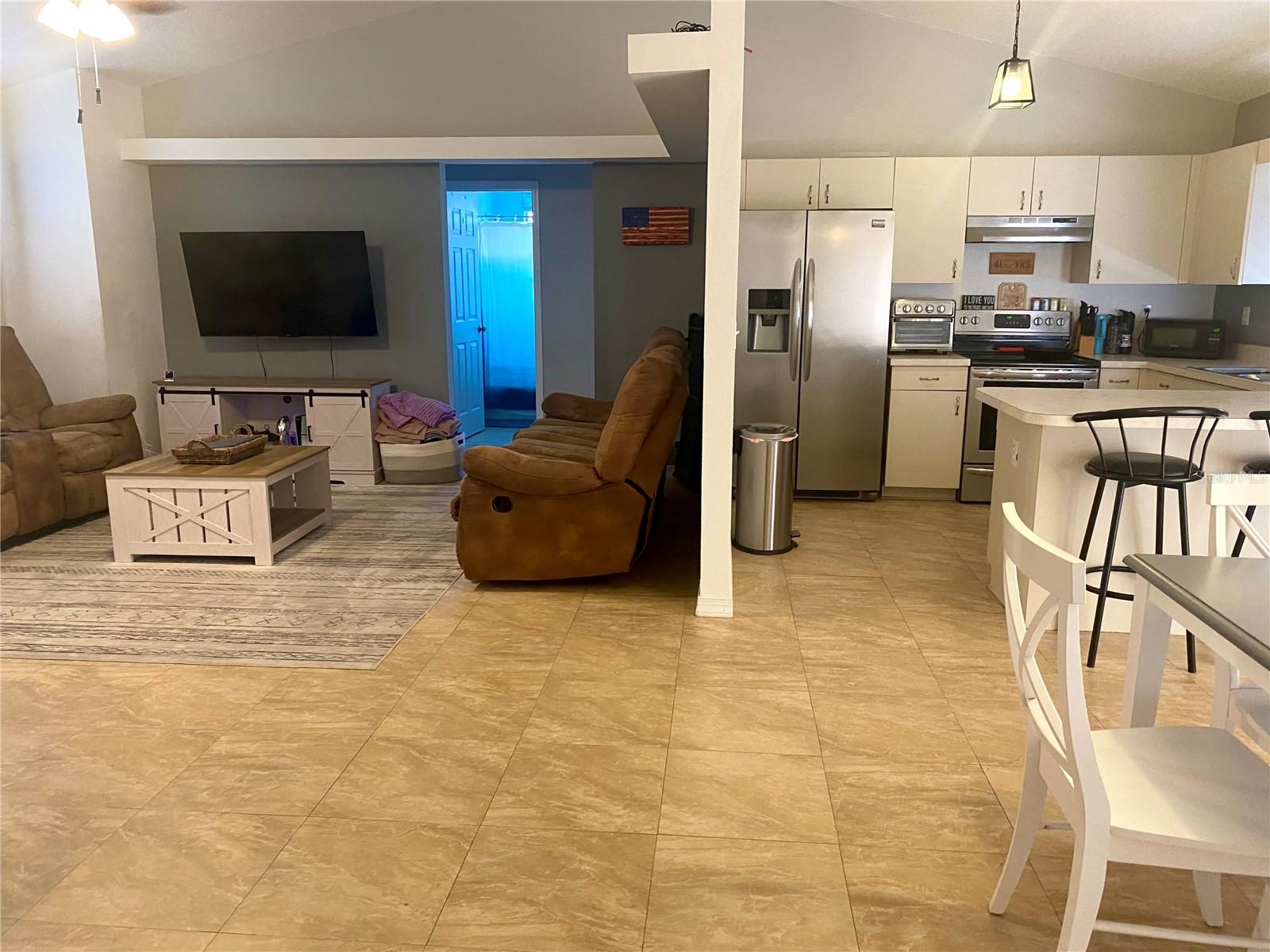 1602 TAYLOR LAKE CIRCLE