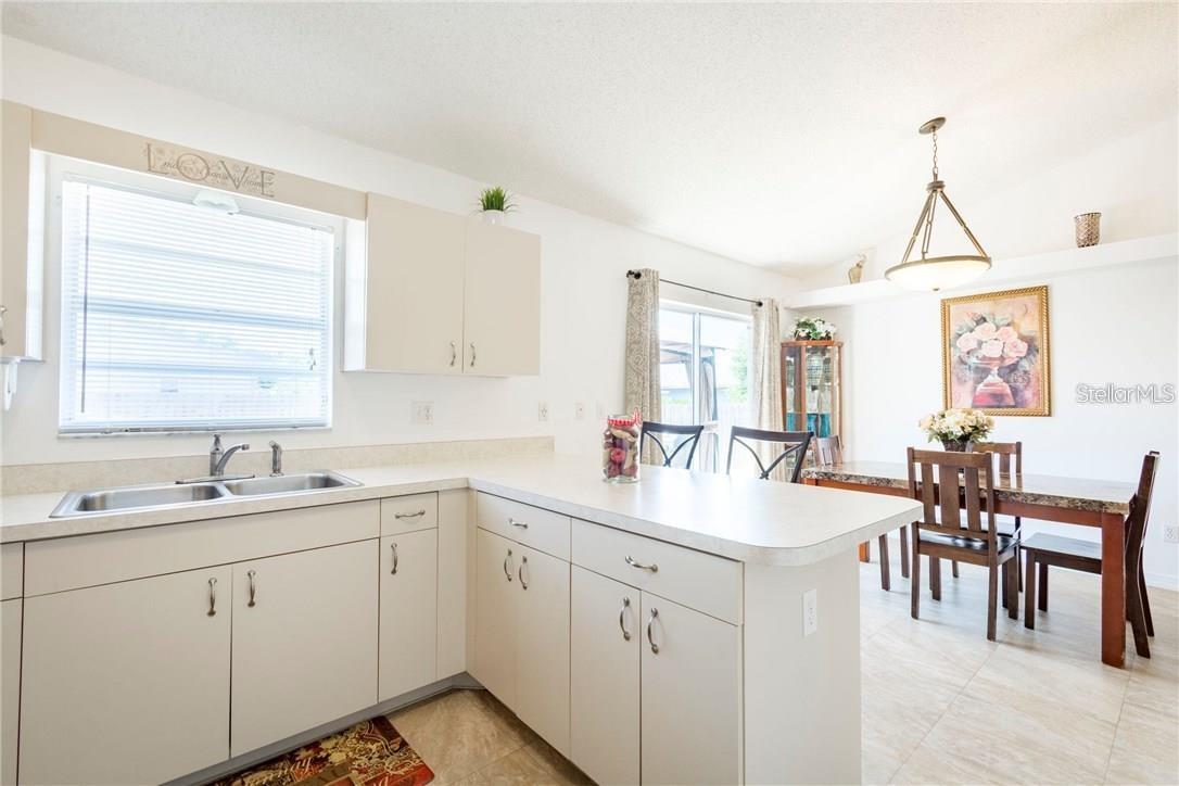 1602 TAYLOR LAKE CIRCLE