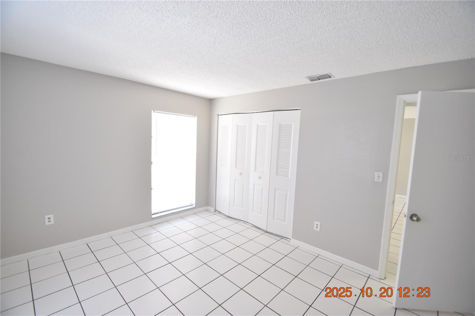 OGLE SUB - Residential Lease