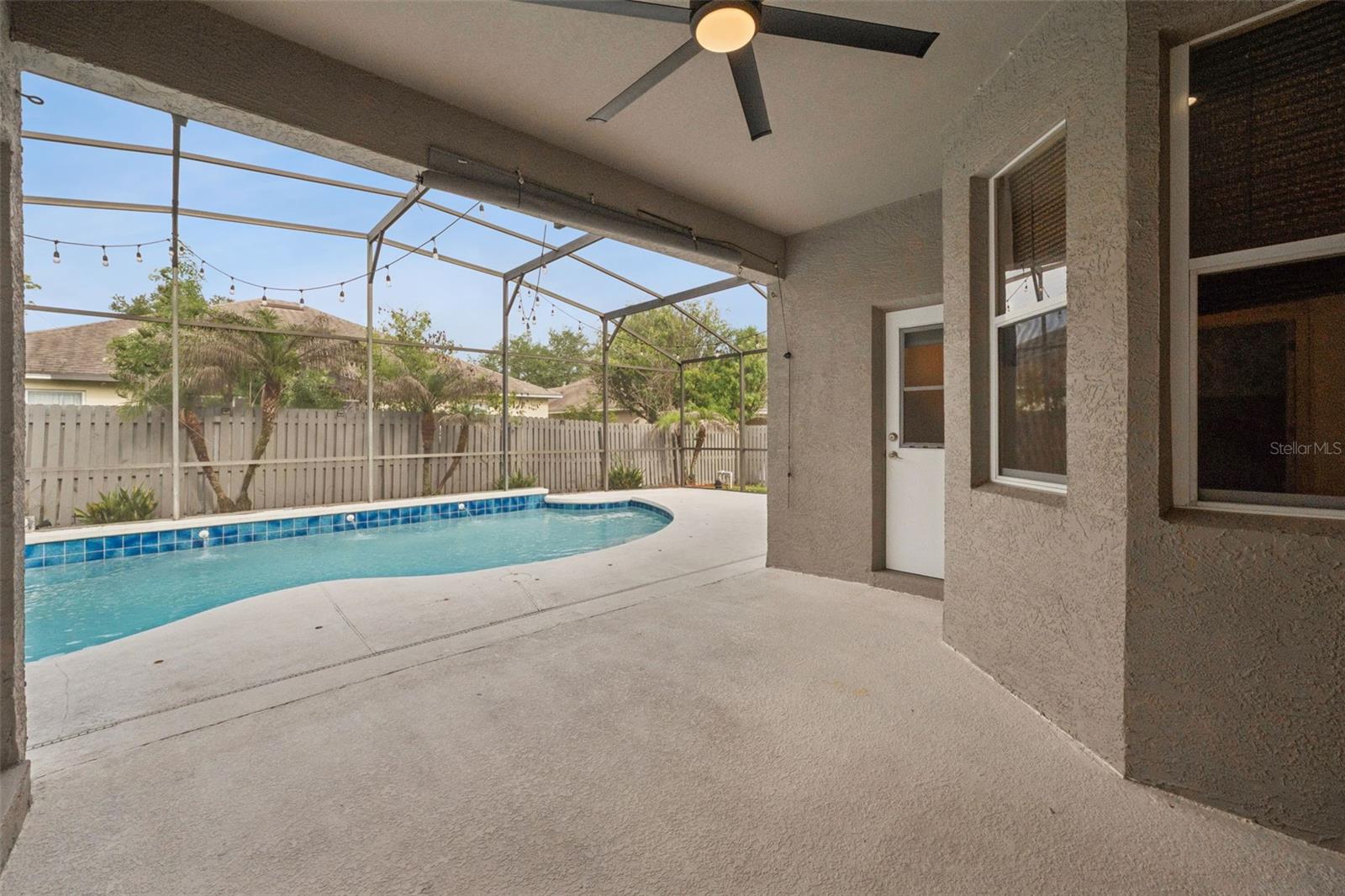 ALOMA WOODS PH 5 - Residential