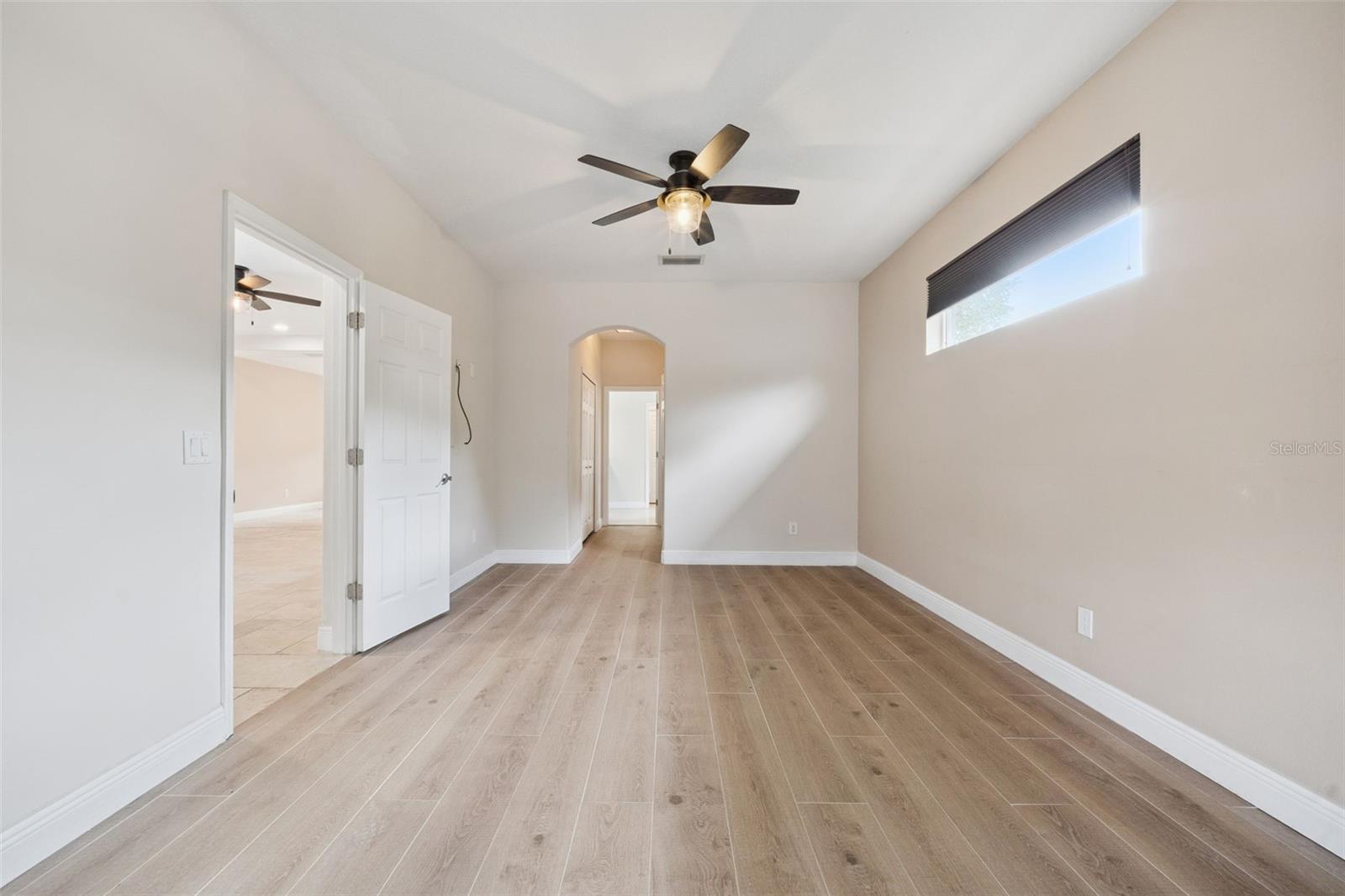 ALOMA WOODS PH 5 - Residential