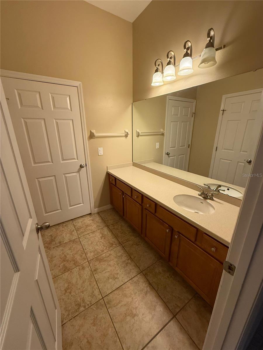 WYNDHAM LAKES ESTATES - Residential