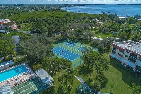 A home in PORT CHARLOTTE