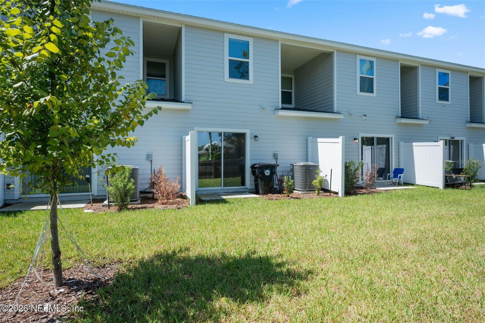 514 HOLLYLAKES DRIVE