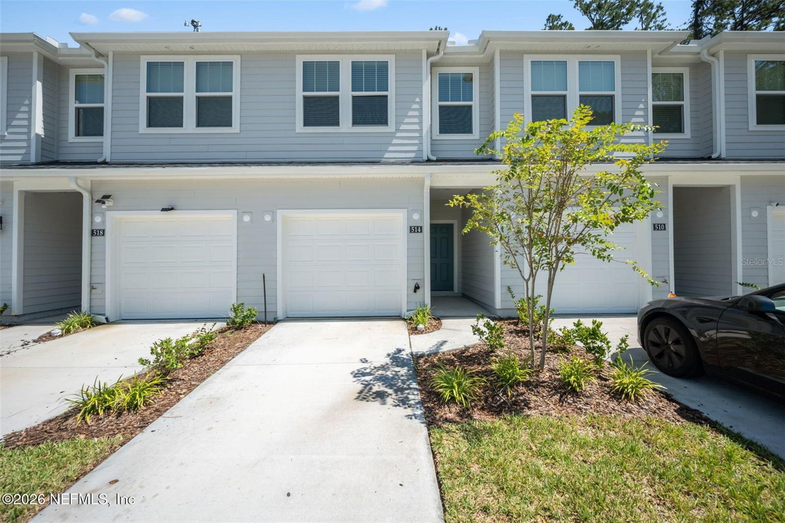 514 HOLLYLAKES DRIVE