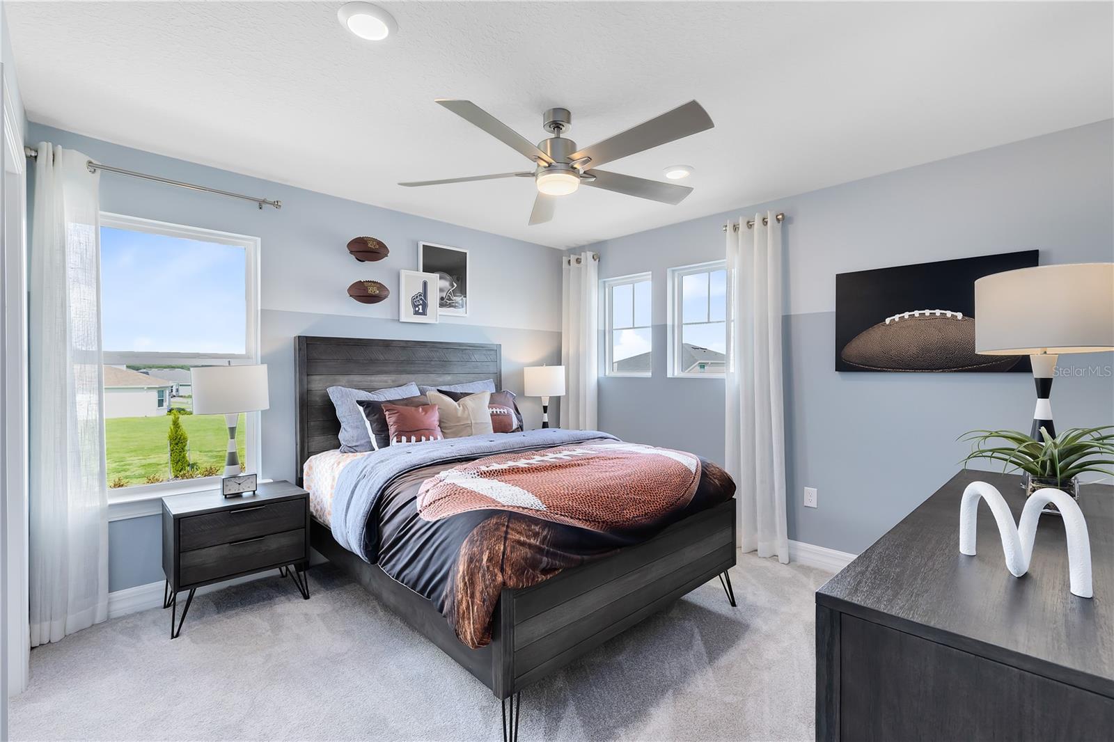 AMELIA GROVES - Residential