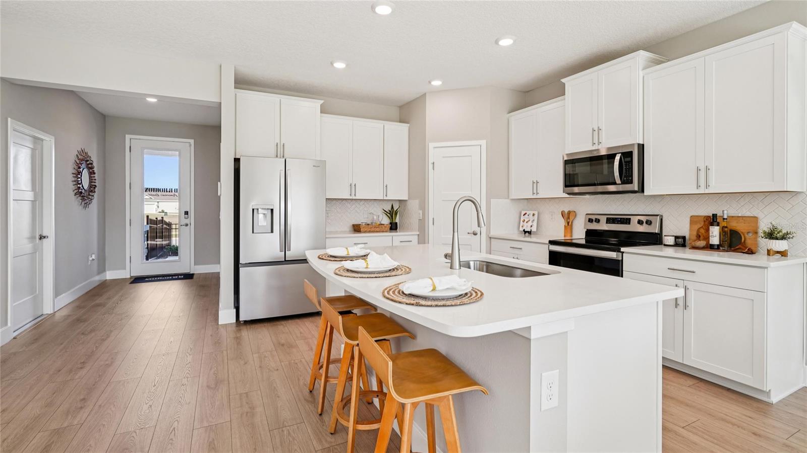 BUCHANAN TRAILS - Residential