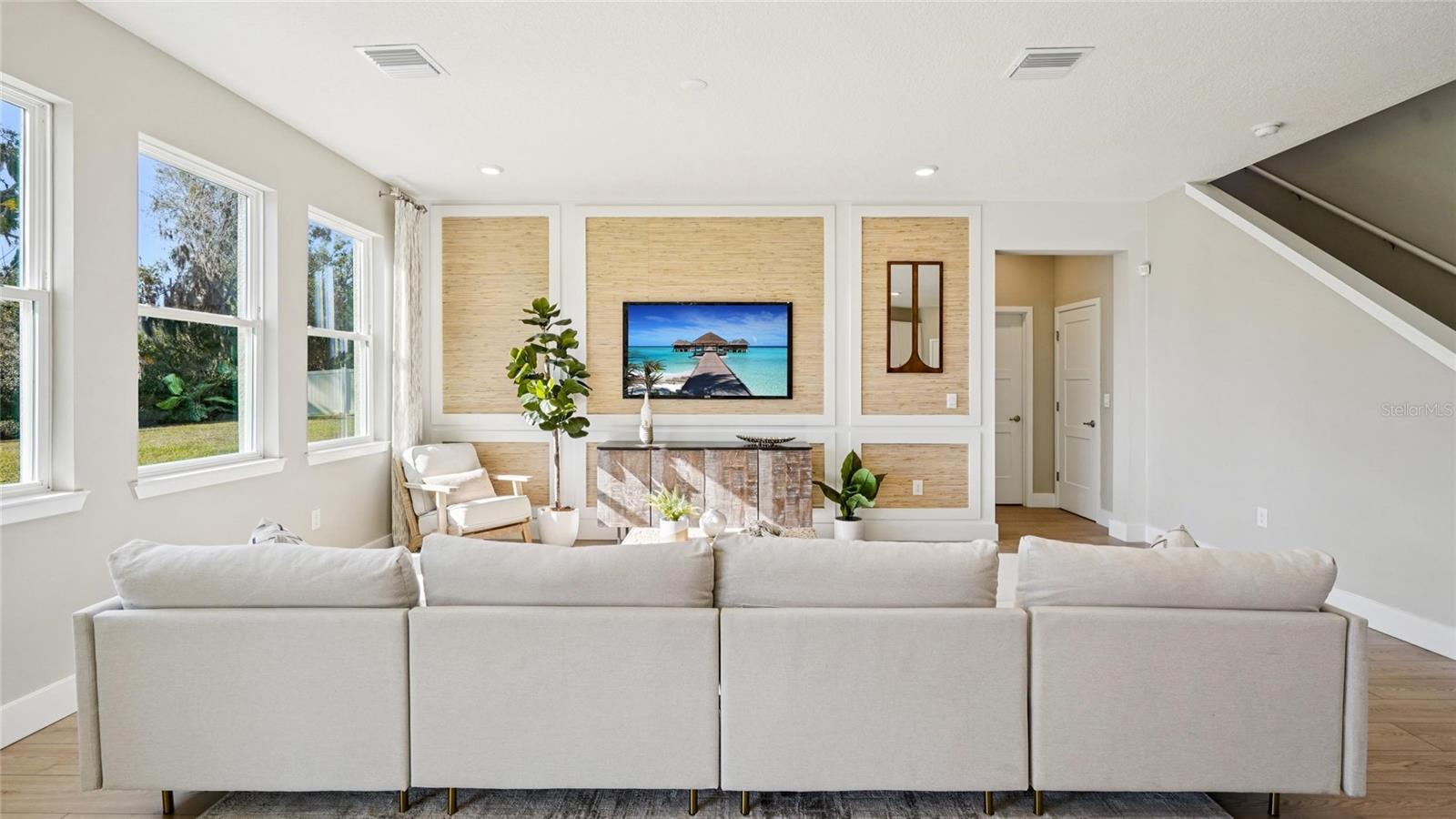 BUCHANAN TRAILS - Residential