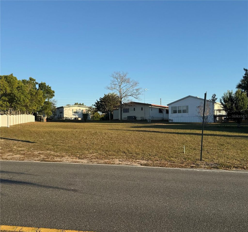 Photo of 18 Highpoint Boulevard, Brooksville, FL 34613 (MLS # TB8454715)