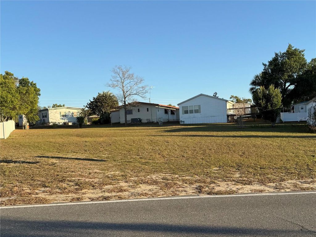 Photo of 18 Highpoint Boulevard, Brooksville, FL 34613 (MLS # TB8454715)
