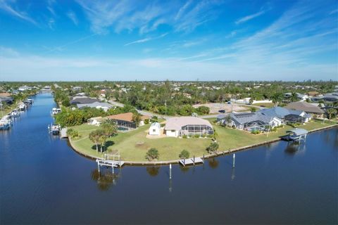 A home in PORT CHARLOTTE