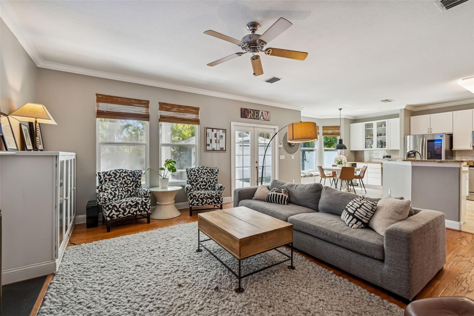 3 TS / MARYLAND MANOR 2ND UNIT - Residential