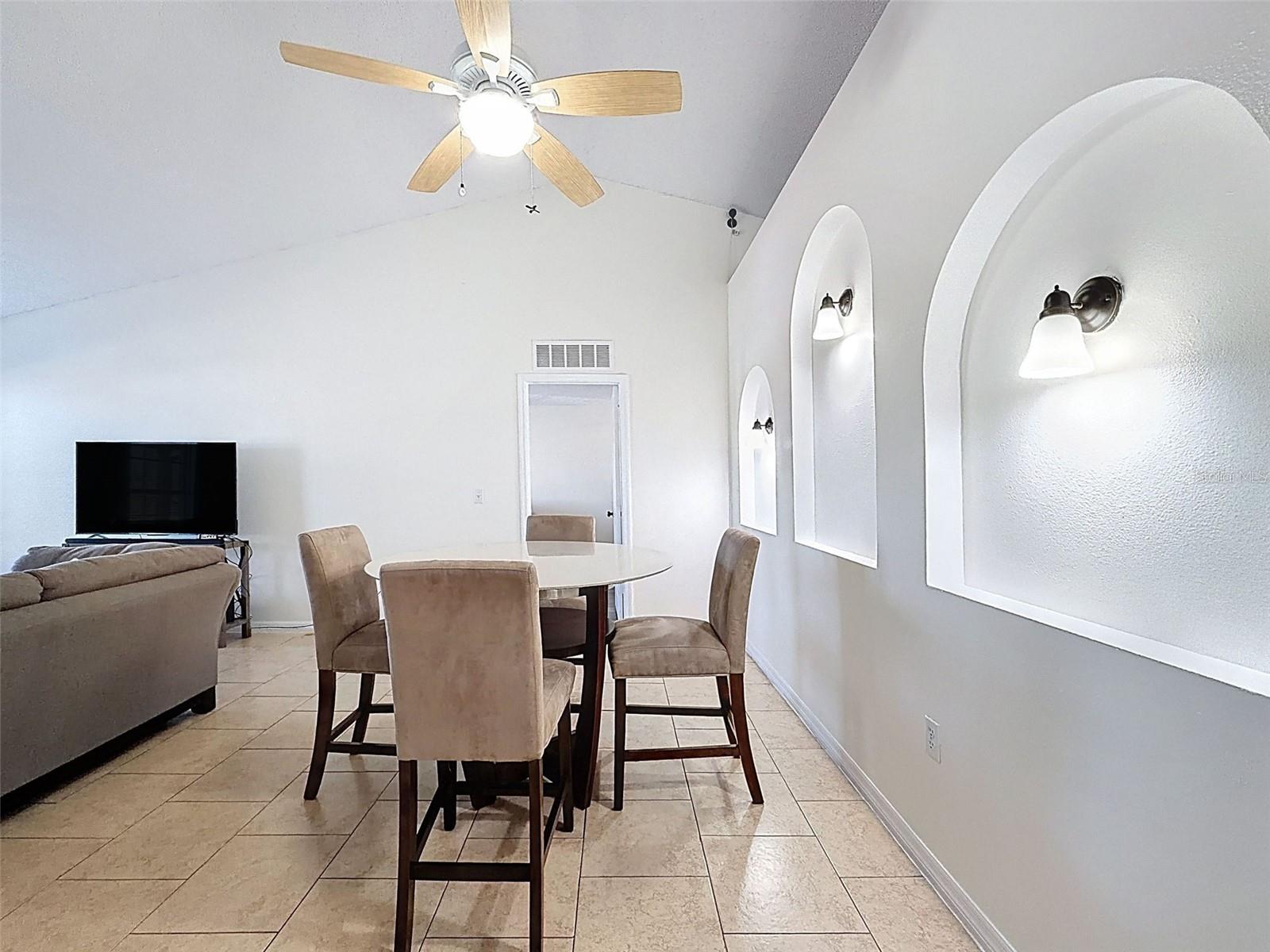 SPRING HILL - Residential