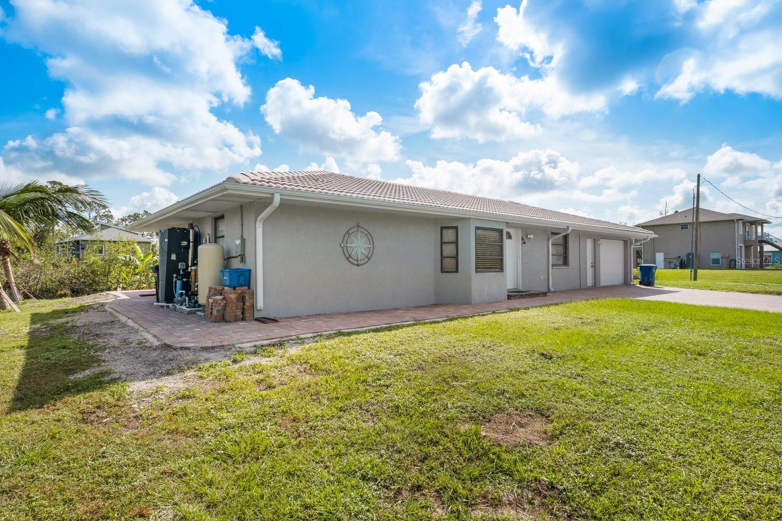 TARPON POINT - Residential
