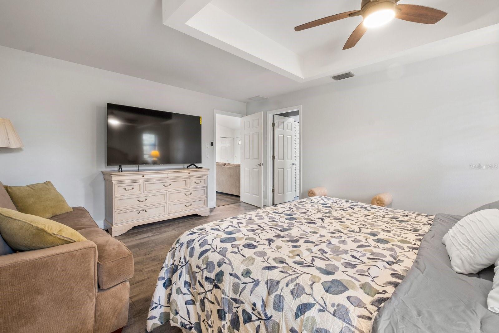 TARPON POINT - Residential