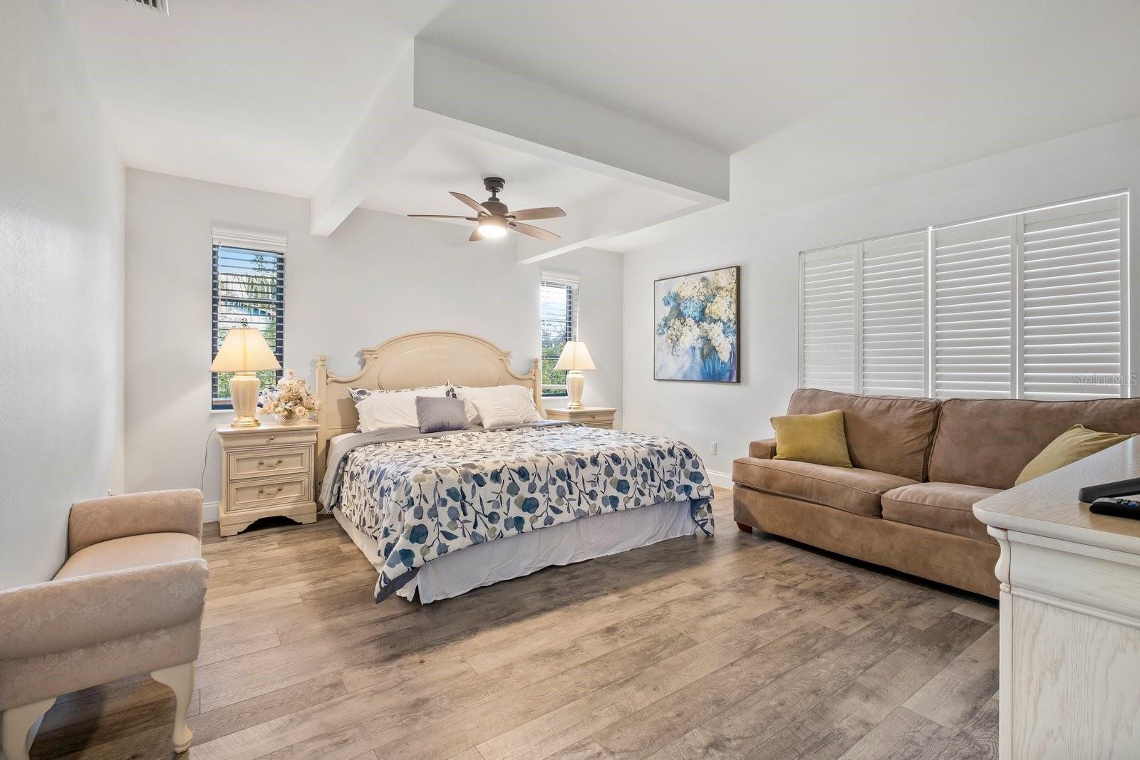 TARPON POINT - Residential