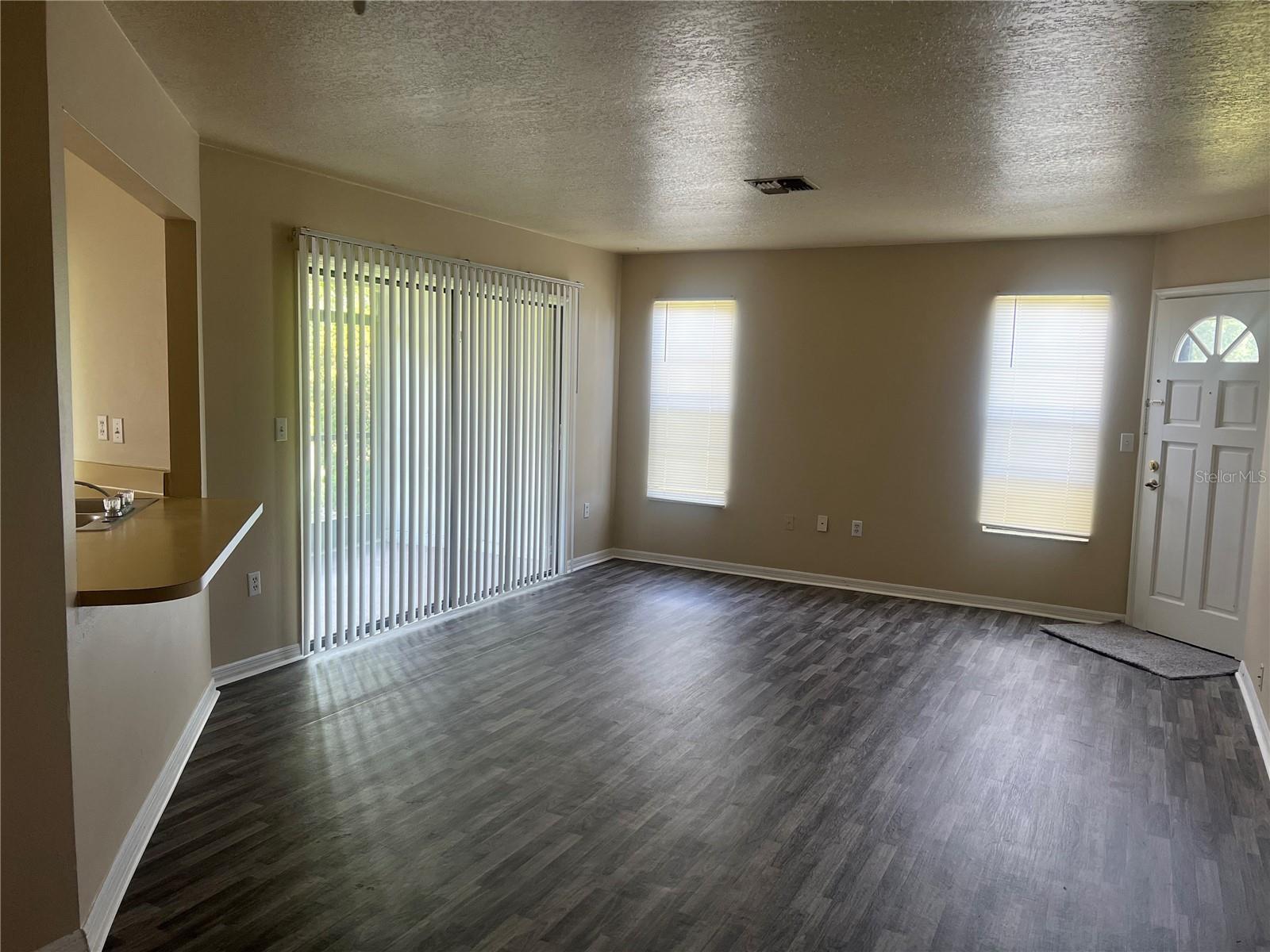 SPRING HILL - Residential Lease