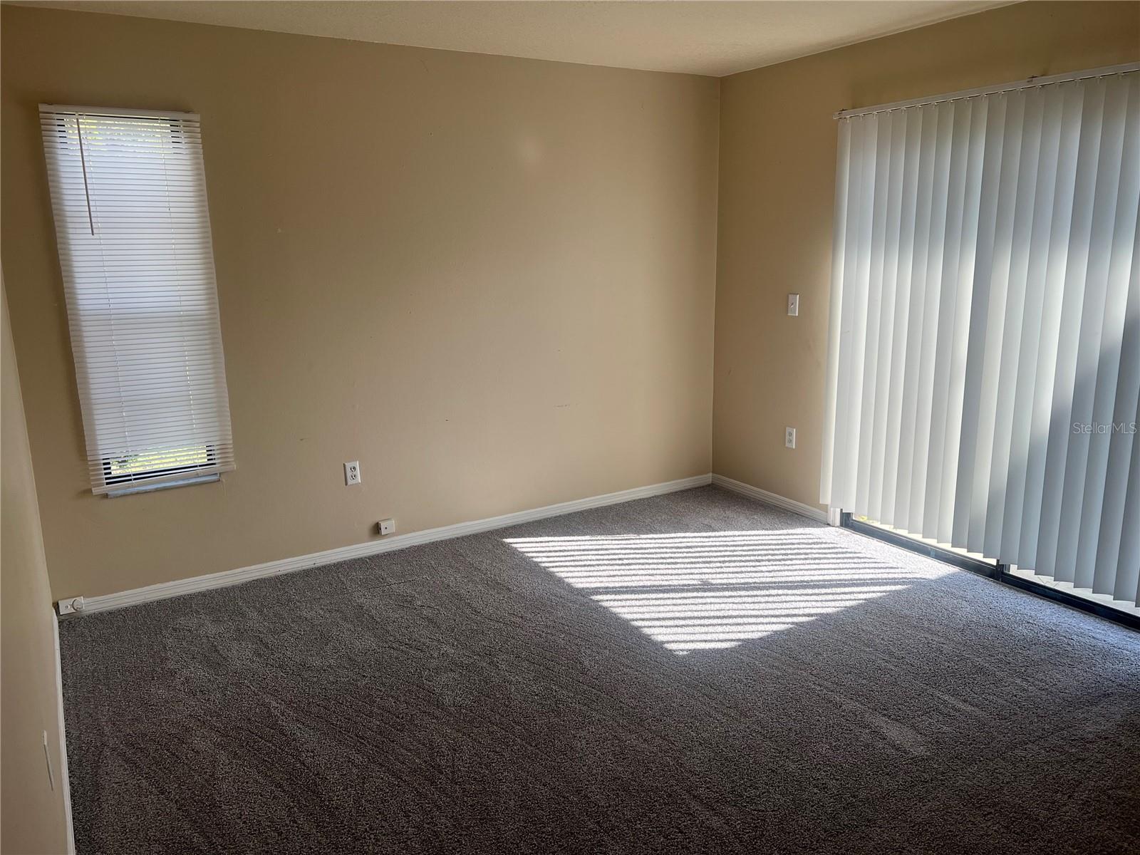 SPRING HILL - Residential Lease