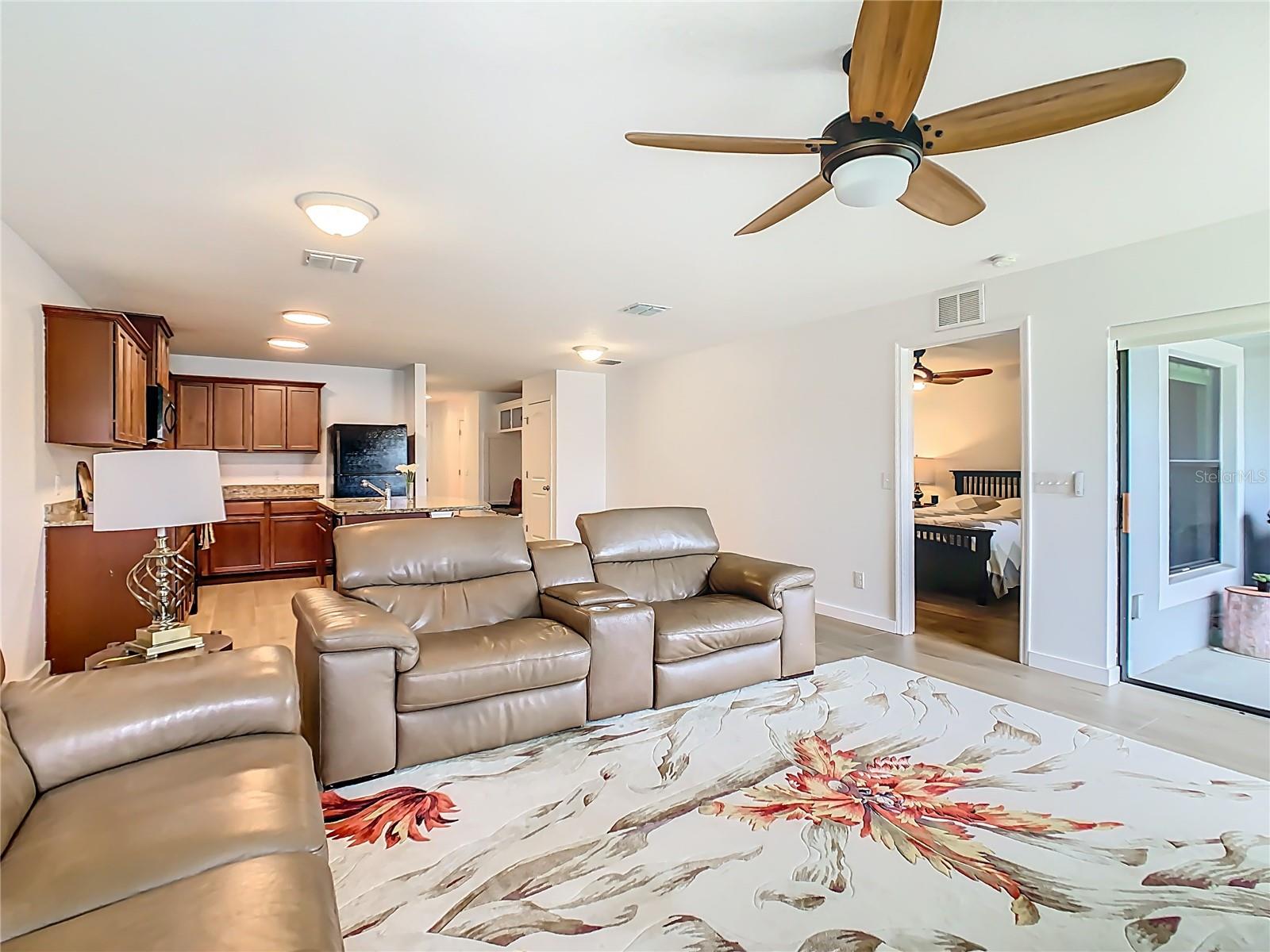 VILLAGES/BRIDGEWATERVILLAGE 08 - Residential