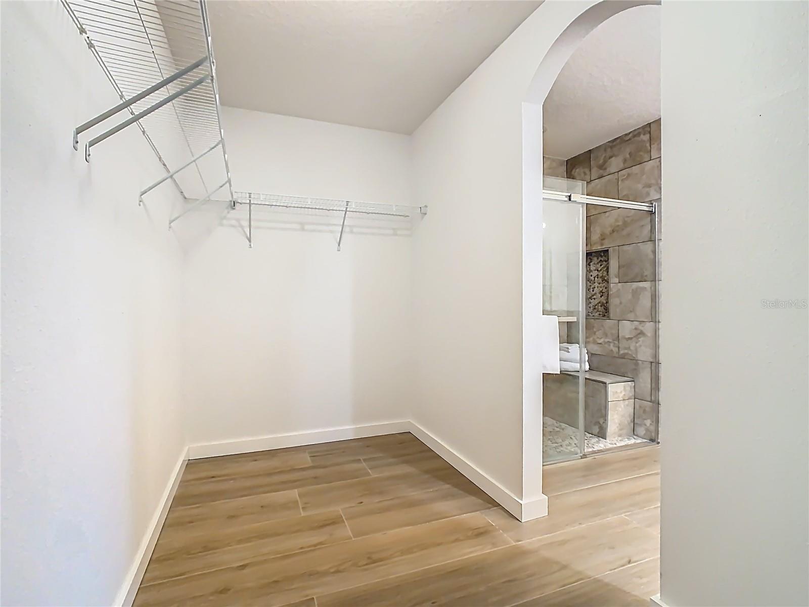 VILLAGES/BRIDGEWATERVILLAGE 08 - Residential