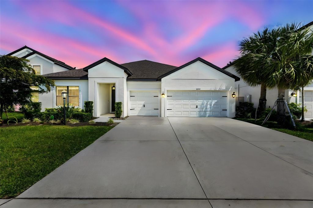 Photo of 16524 Paynes Mill Drive, Bradenton, FL 34211 (MLS # A4667887)