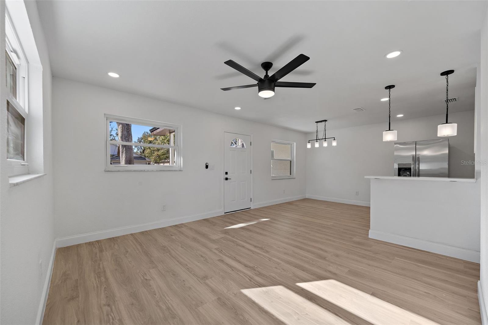 SUNSET ADD - Residential