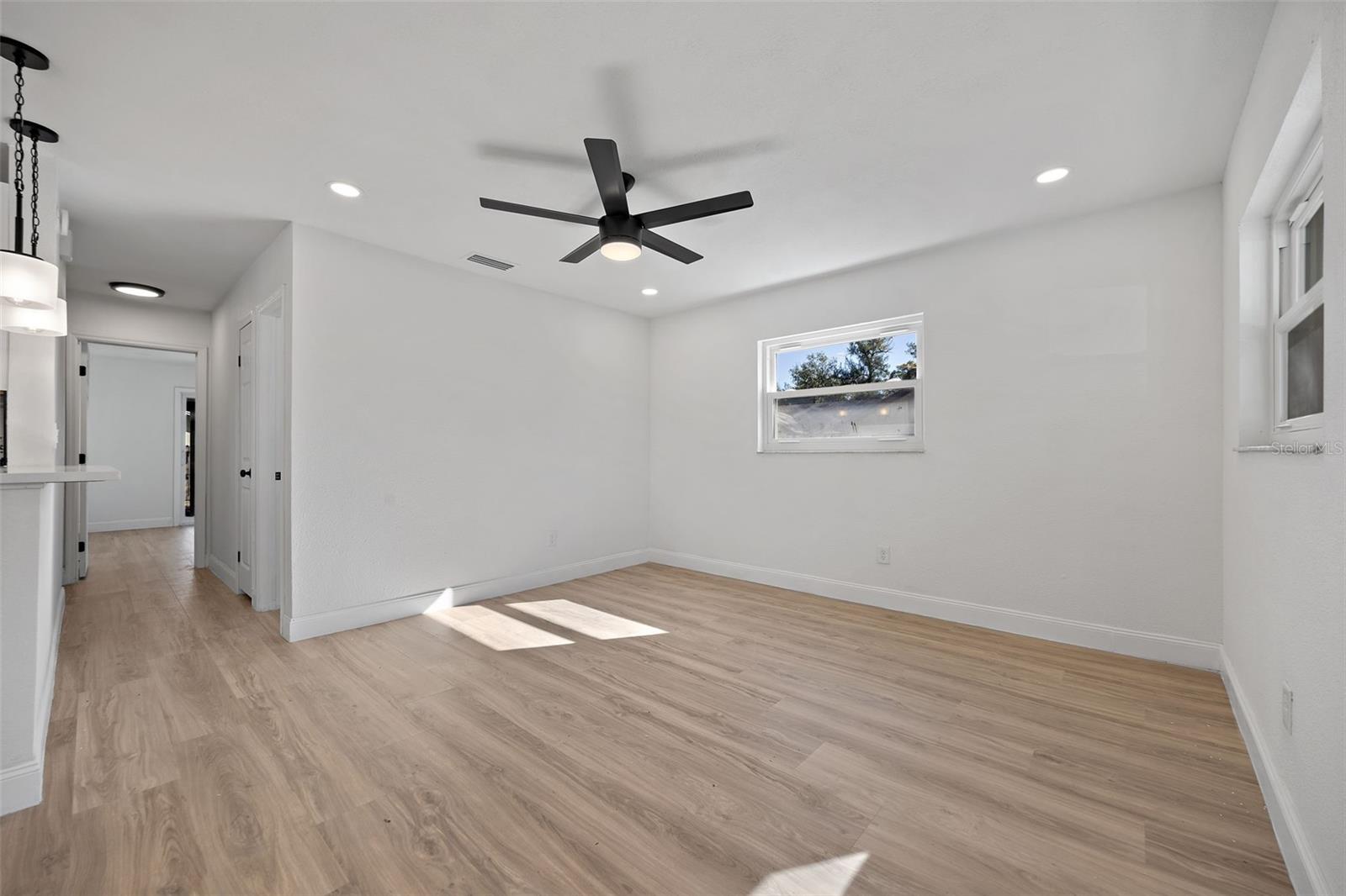 SUNSET ADD - Residential