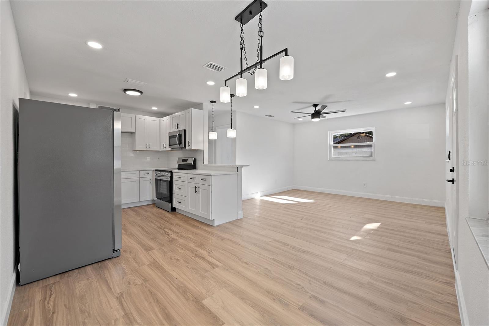 SUNSET ADD - Residential