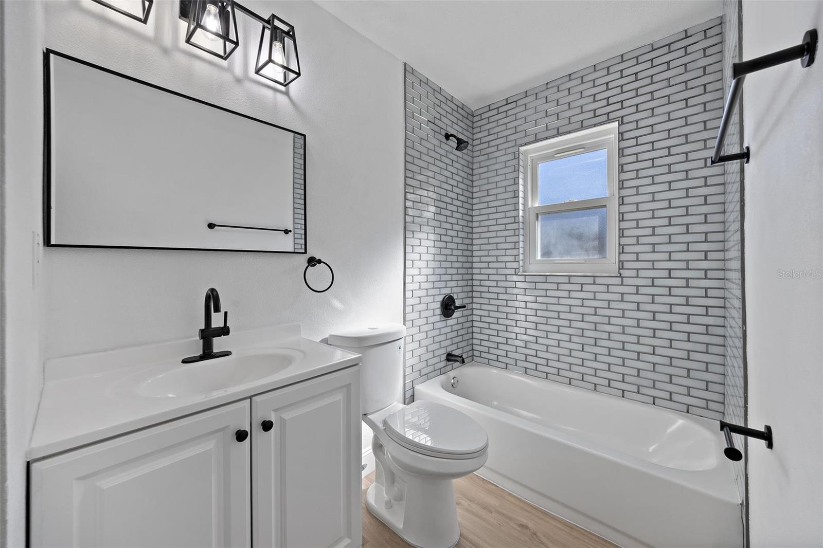 SUNSET ADD - Residential