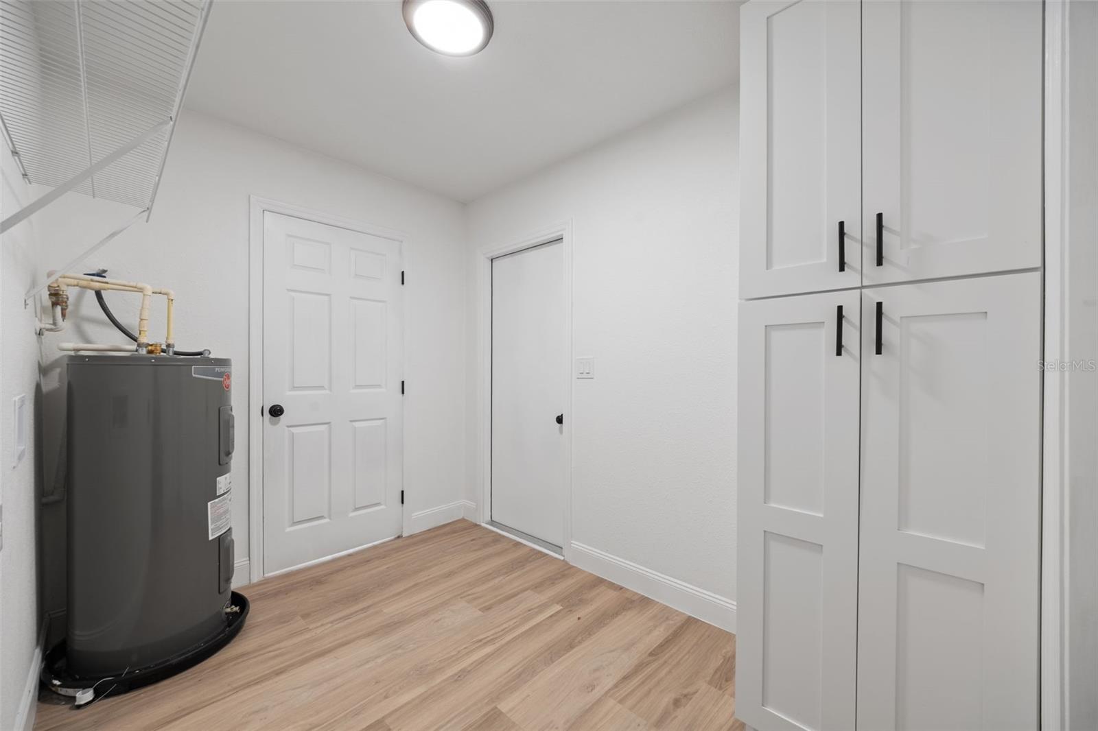 SUNSET ADD - Residential