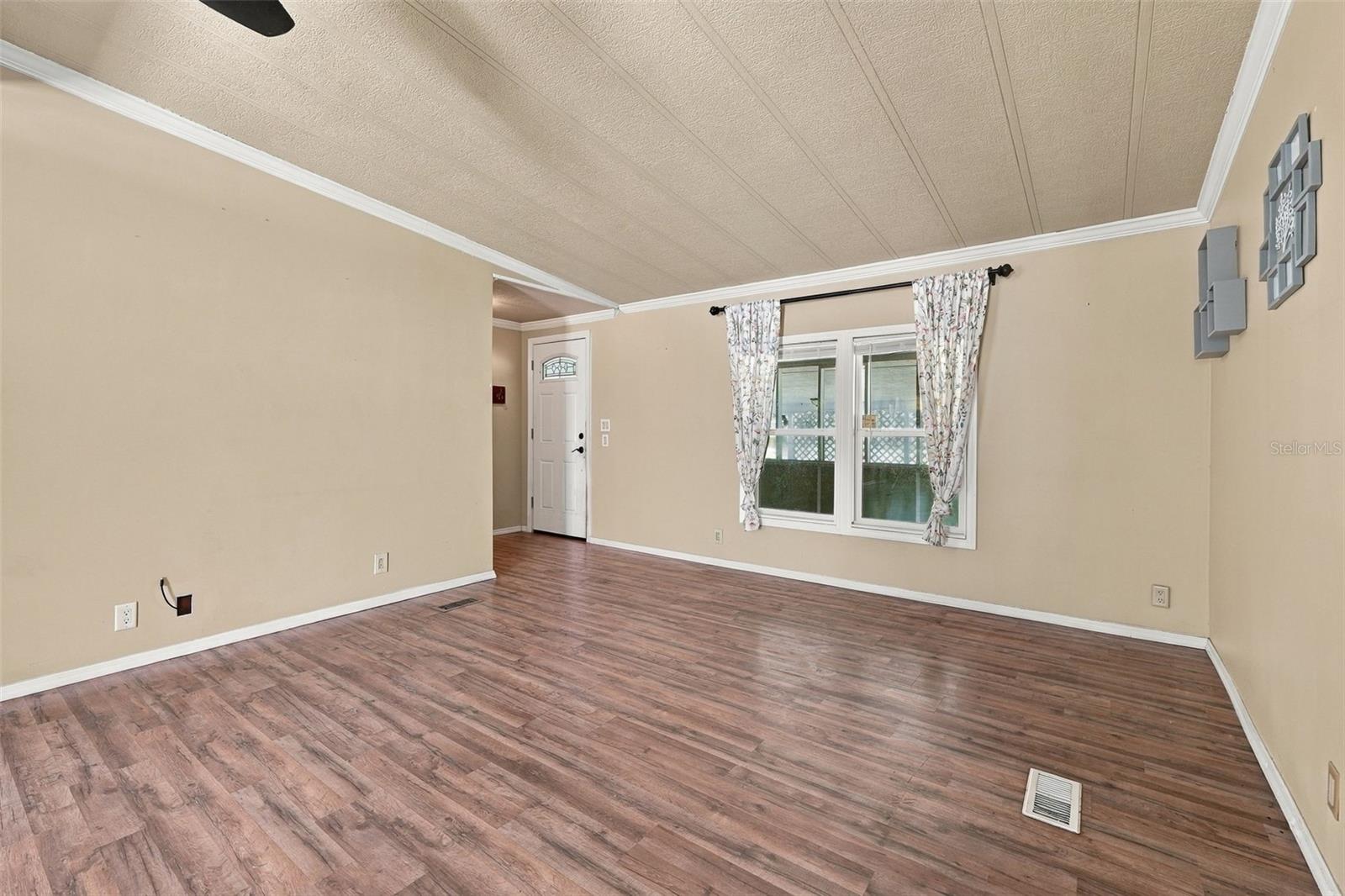 4700 BERRY COURT